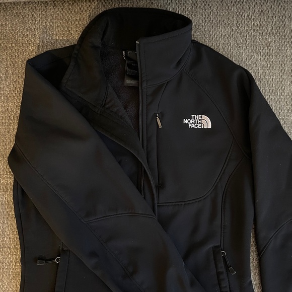 EUC The North Face Apex Bionic Softshell Jacket - Picture 11 of 14